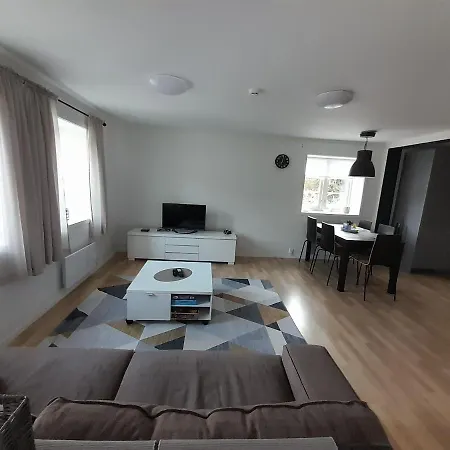 Apartment Koselig Hus I *